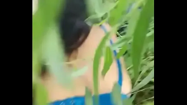 Hotte I fucked my friend in the field varme film