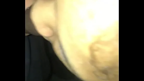 Καυτές Big booty ebony playing with her spit while giving head ζεστές ταινίες
