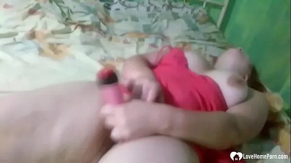 Fat stepsister plays with her favorite dildo Film hangat yang hangat