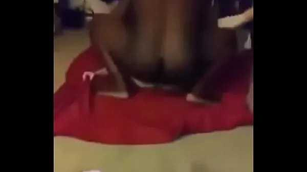 Hotte Husband records his wife fucking with a black man varme film