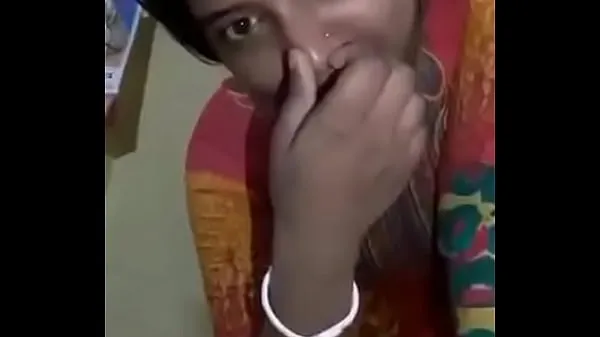 Desi girl showing body Film hangat yang hangat