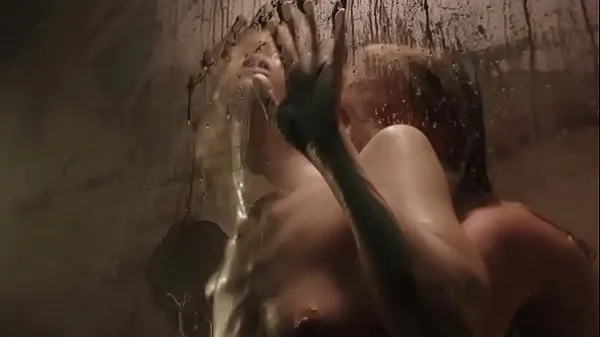 Shower scene by Chloe Cherry, Serene Siren Filem hangat panas