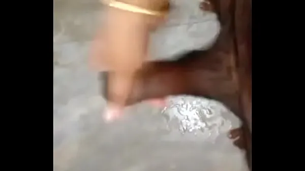 Nóng Nepali sex wife handjob while bathing Phim ấm áp