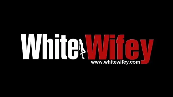 Kuumia White Wifey Wants Anal With BBC lämpimiä elokuvia