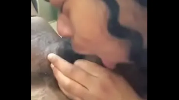 she loves sucking dick when her boyfriend goes to work Film hangat yang hangat