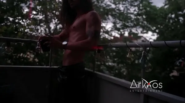 Perfect body Ark at Arkxos Entertainment Films chauds