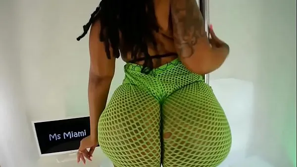 Ms Miami Biggest Booty in THE WORLD! - Downloadable DVD Film hangat yang hangat