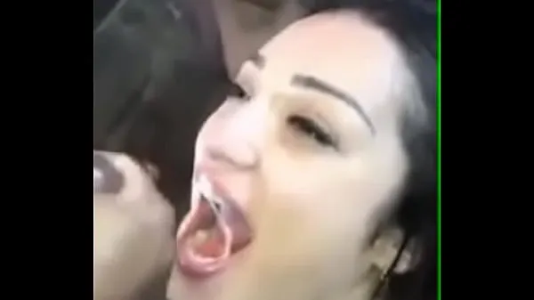 गर्म The cuckold's wife drinking milk from the black man's cock गर्म फिल्में