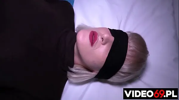 Heta Polish porn - Short haired blonde curator with big boobs is fucked by three men varma filmer