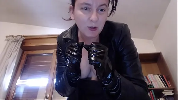 Hotte Latex gloves long leather jacket ready to show you who's in charge here filthy slave varme filmer