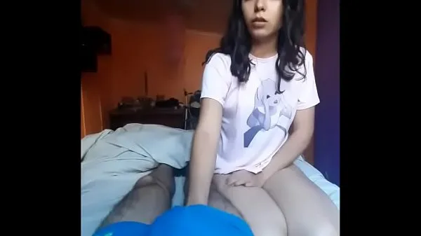 Hete She with an Alice in Wonderland shirt comes over to give me a blowjob until she convinces me to put his penis in her vagina warme films