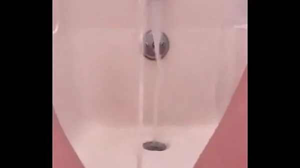 Quente Fonte urinária de 18 anos no banho Filmes quentes
