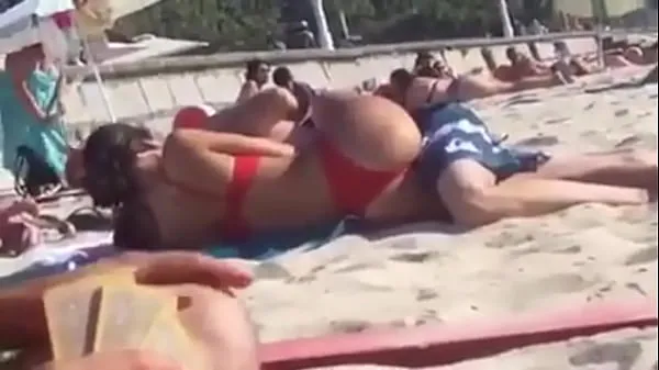 Fucked straight on the beach Filem hangat panas