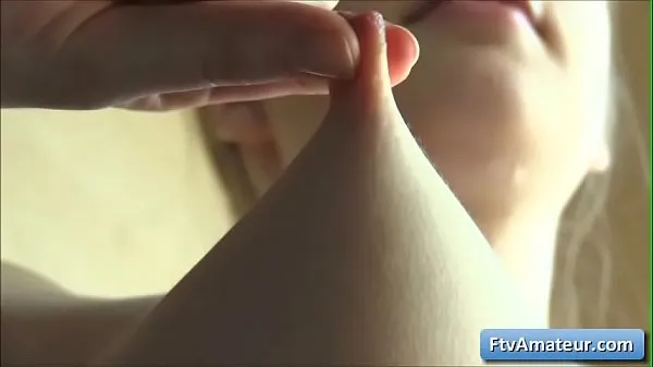 Sexy young blonde teen amateur Alana play with her hard perky nipples and gets fully naked Filem hangat panas