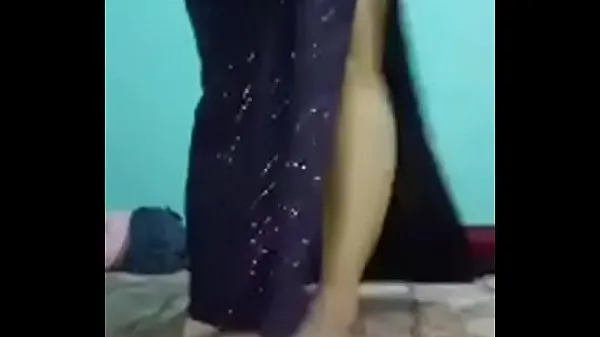 Gorące Indian Sexy Bhabhi Hard Fuck with her husbandciepłe filmy