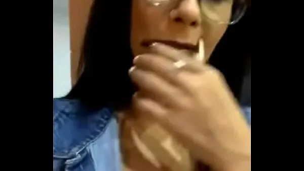 Heta columbiana shows her tits on the street on webcam varma filmer