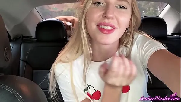 Hete Cheerful Babe With Juicy Booty Masturbate Pussy and Cum In the Car By The River warme films