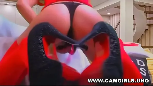 گرم Horny babe in high heels and red stockings masturbating on webcam گرم فلمیں