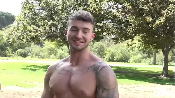 Jake) Just Lost His Job And Offered Cash To Get His Perfectly Muscular Ass Fucked - Reality Dudes Film hangat yang hangat