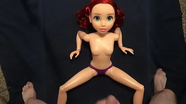 أفلام ساخنة Ariel gets stripped and fucked دافئة