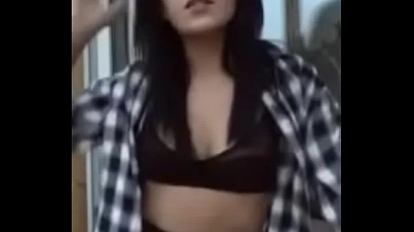 Hotte Russian Teen Teasing Her Ass On The Balcony varme film