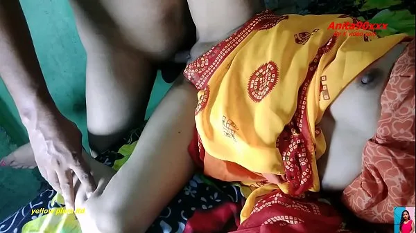 Vroči Indian Desi girls fucking in bed topli filmi