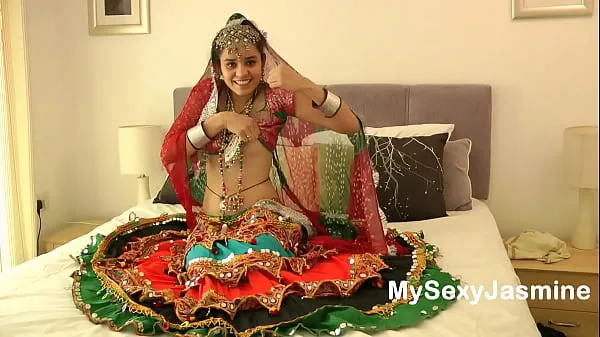 Vroči Gujarati Indian Babe Jasmine Mathur Garba Dance topli filmi