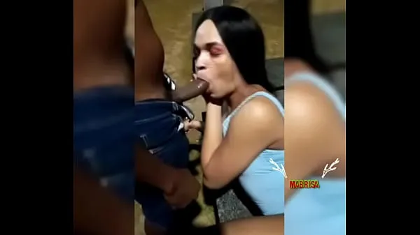 Hotte Sucking strangers' cock on the beach at Jardim de Allah in Salvador varme filmer