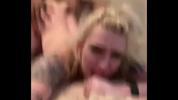 Kuumia Clapping tatted white girl lämpimiä elokuvia