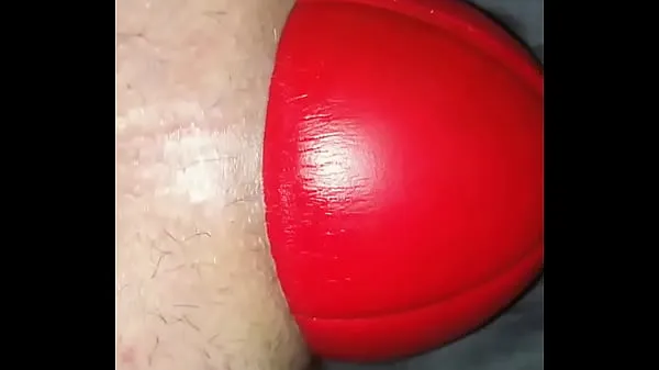 热Huge 12 cm wide Football in my Stretched Ass, watch it slide out up close温暖的电影