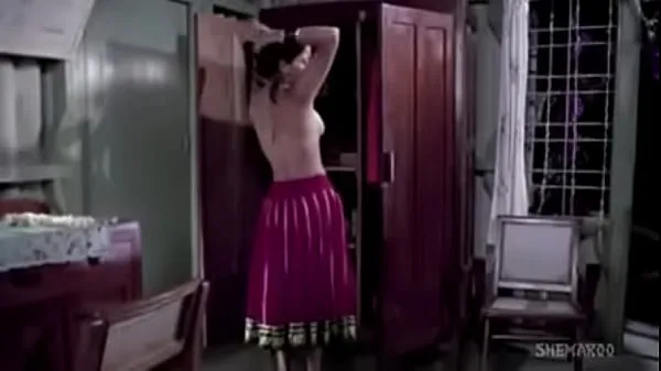 Hotte Enjoying Kiran Rathod boobs varme filmer