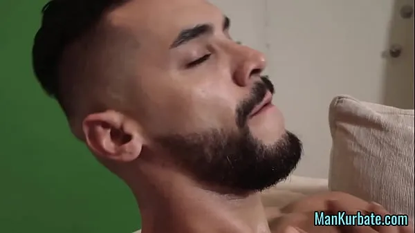 Hot Big-Muscle Man Jerking Off warm Movies