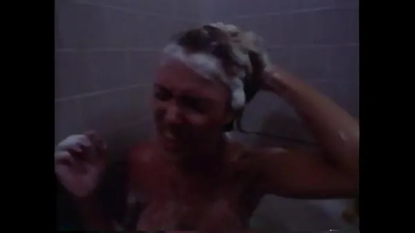 Vroči Bits and Pieces: Sexy Nude Bath Girl (Darker Version) (HD topli filmi