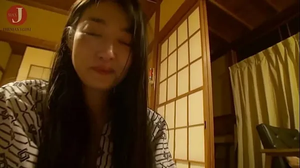 گرم Slender Japanese girl with long hair pleasures a lucky man with her wet tight pussy [HMHI-229 گرم فلمیں