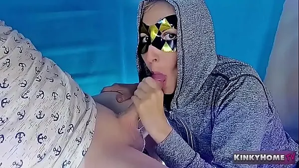 HOT GIRL SUCKING HIS DICK Film hangat yang hangat