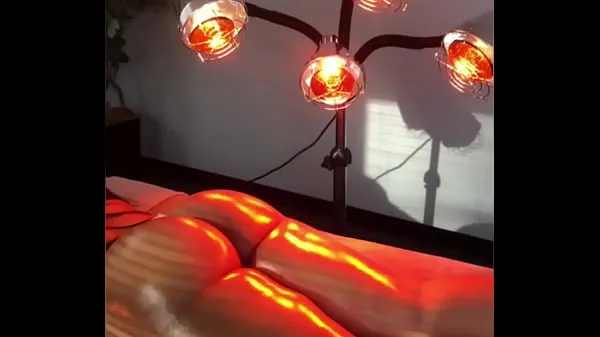 گرم Recording a client's buttocks at the spa without her noticing گرم فلمیں