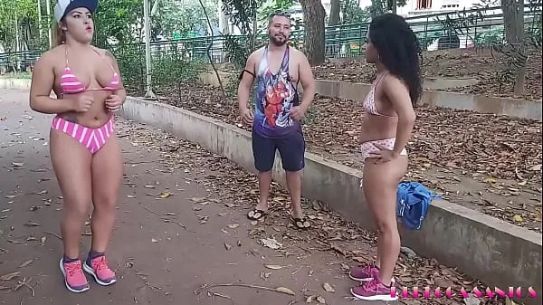 Nóng Me and my friend training and a guy appeared, the horny guy hit and we carried him to the Ap - Alessandra Carvalho Phim ấm áp