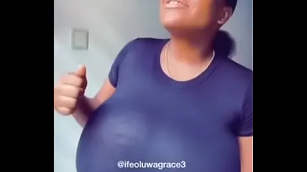 गर्म IG babe dancing with boobs गर्म फिल्में