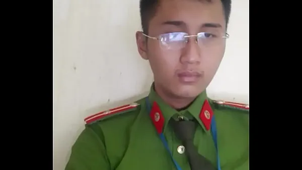Vroči Vietnamese police videos call with straight muscles topli filmi