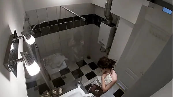 أفلام ساخنة HIDDEN CAM - Spying my step sister in the shower دافئة