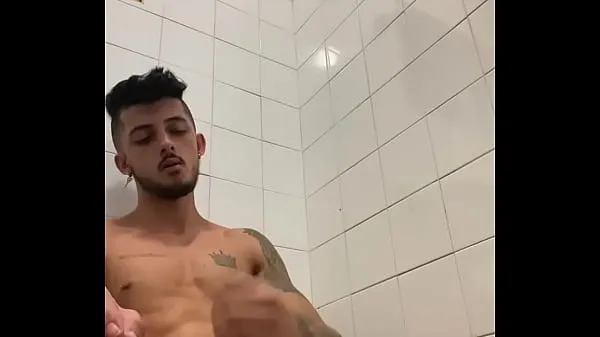 Vroči Giving that relief in the bathroom topli filmi