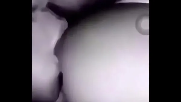 Vroči Sucking Boobs Is So Nice When The Nipples Are Big And Long topli filmi