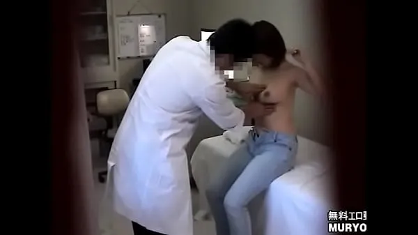 Hot 21-year-old female student Kumi who is sloppy but pretty big tits, uterine palpation, devil's obstetrics and gynecology examination, hidden shooting File05-B warm Movies