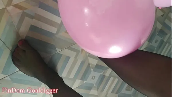 Populárne Balloons Bathroom Stockings legs Mesmerize horúce filmy