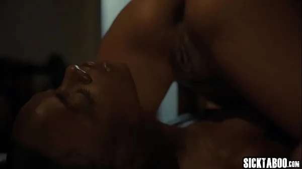 ภาพยนตร์ยอดนิยม Horny ebony lesbian Scarlit Scandal enjoyed a rough fingering by a perverted black babe Ana Foxxx เรื่องอบอุ่น