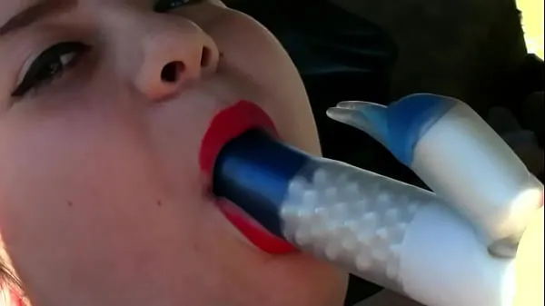 Καυτές 19 Year Old BBW Lizzy Give Head To A Vibrator ζεστές ταινίες