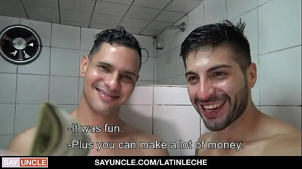 गर्म In The Shower With Some Help From A Friend गर्म फिल्में