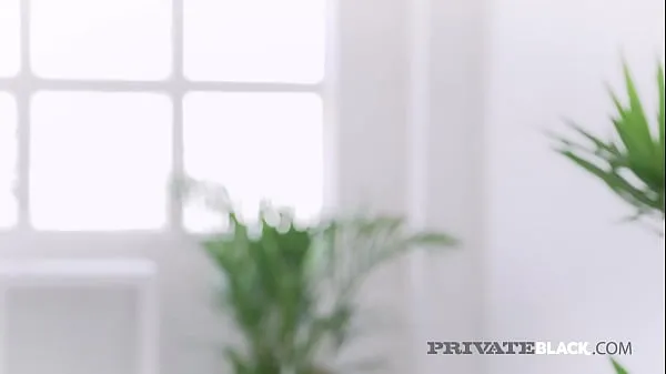热PrivateBlack - Chocolate Chugging Asian Katana Loves Interracial Sex温暖的电影
