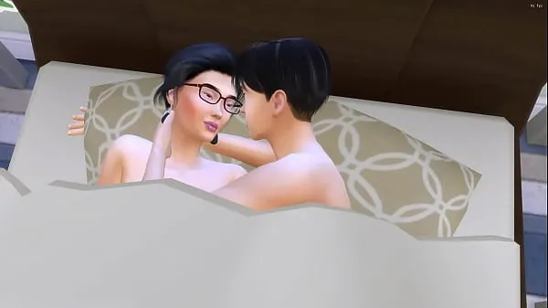 Vroči Asian step Brother Sneaks Into His Bed After Masturbating In Front Of The Computer - Asian Family topli filmi