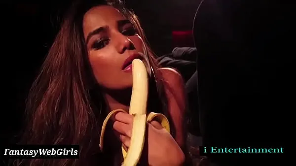 Poonam Pandey solo Blowjob nude video Film hangat yang hangat